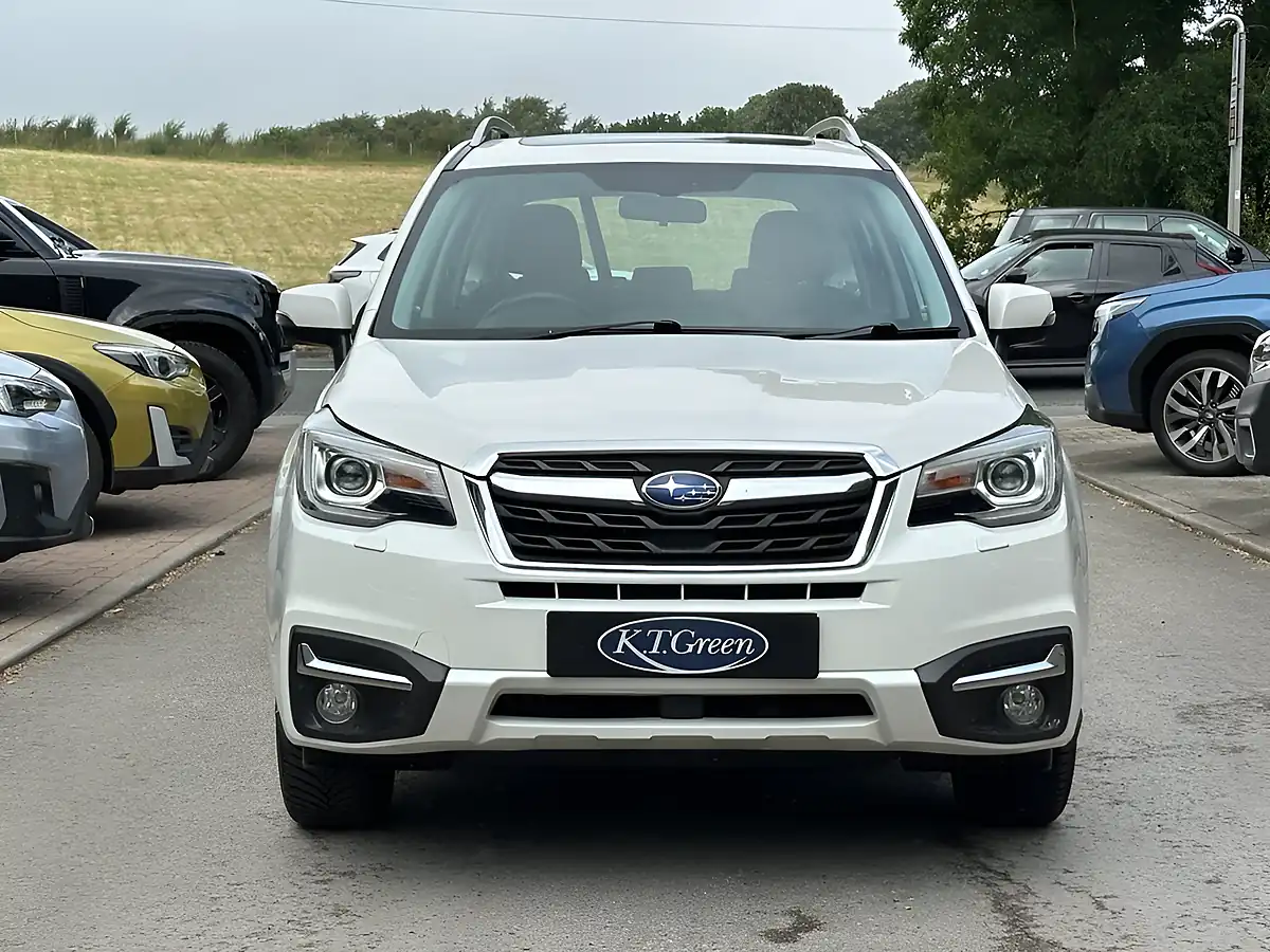 Used 2018 Subaru Forester Xe White - Interior and Exterior details 15