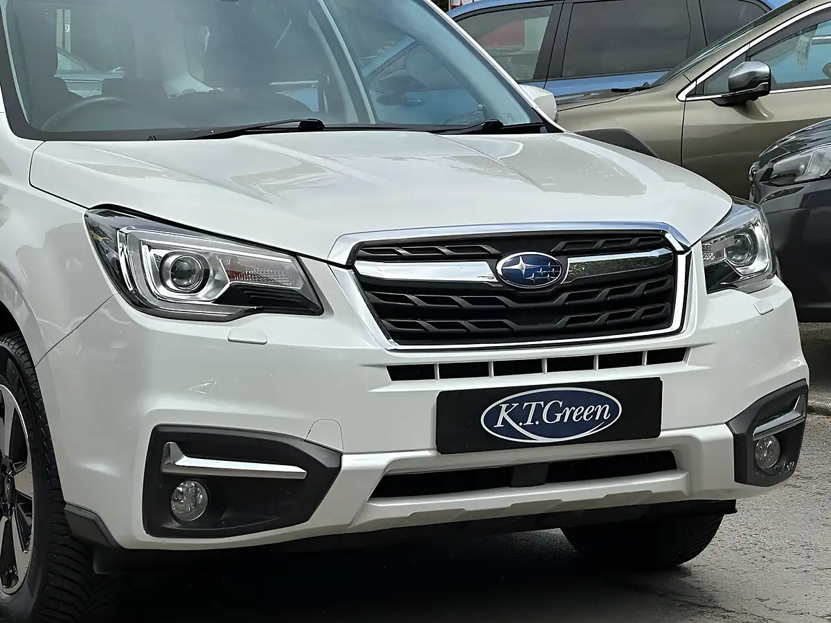 Used 2018 Subaru Forester Xe White - Interior and Exterior details 16