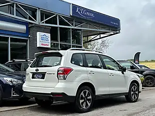 Used 2018 Subaru Forester Xe White - Interior and Exterior details 4