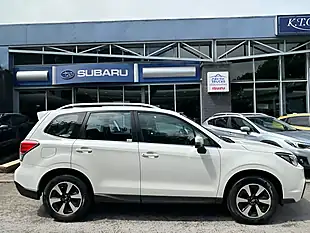 Used 2018 Subaru Forester Xe White - Interior and Exterior details 5
