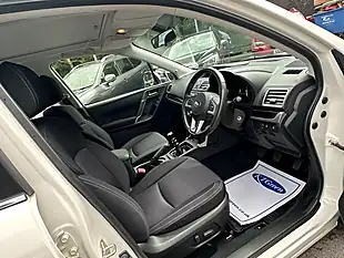 Used 2018 Subaru Forester Xe White - Interior and Exterior details 8