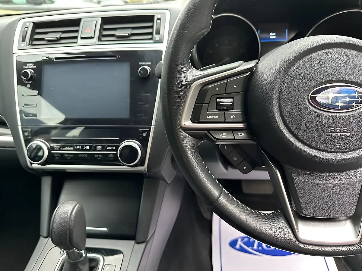 Used 2018 Subaru Outback Se Premium Silver - Interior and Exterior details 12