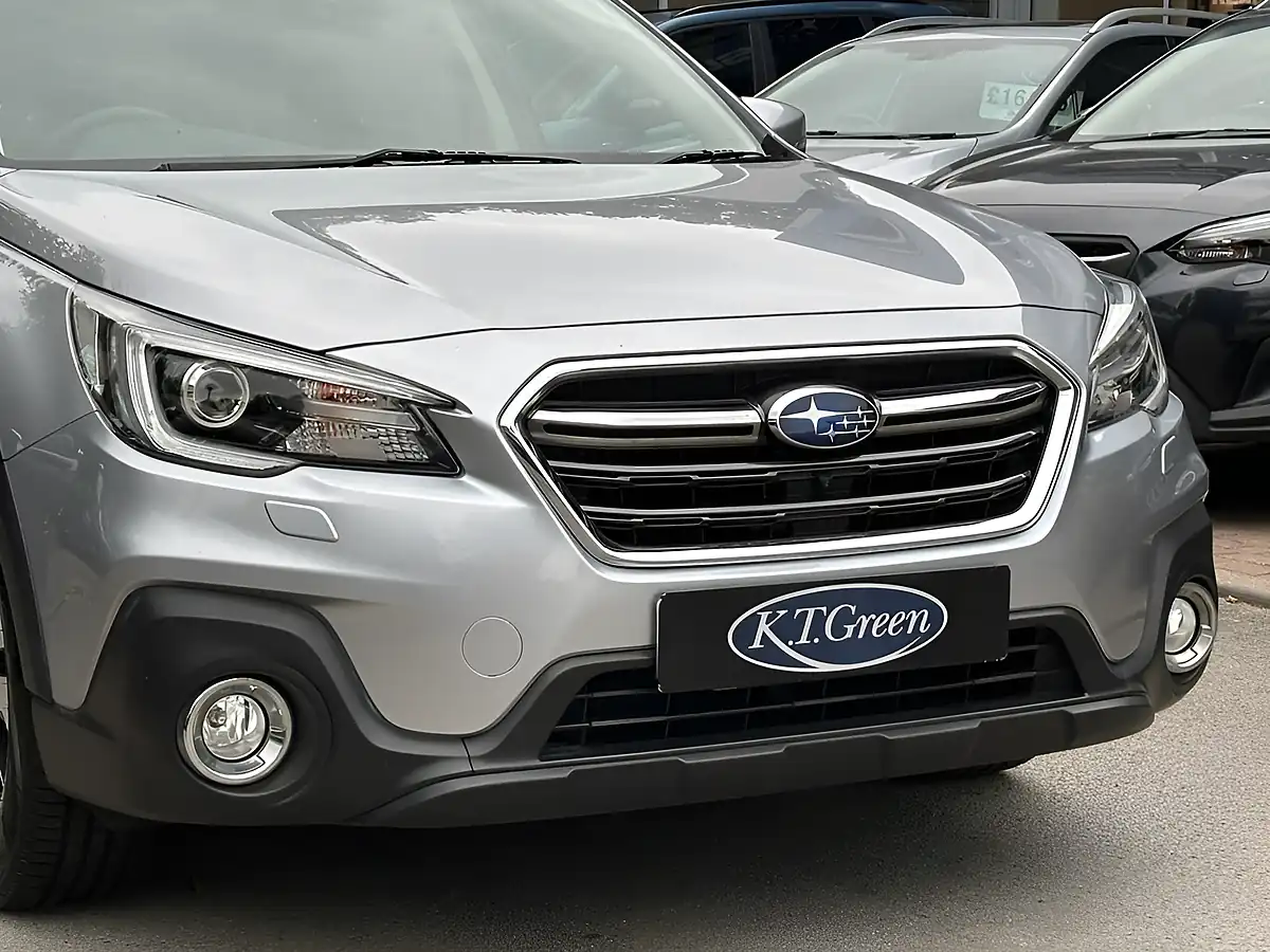 Used 2018 Subaru Outback Se Premium Silver - Interior and Exterior details 16