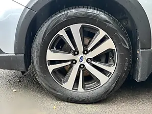 Used 2018 Subaru Outback Se Premium Silver - Interior and Exterior details 20