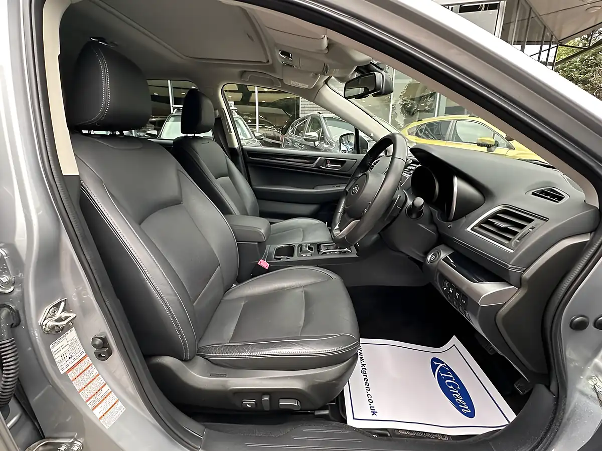 Used 2018 Subaru Outback Se Premium Silver - Interior and Exterior details 7
