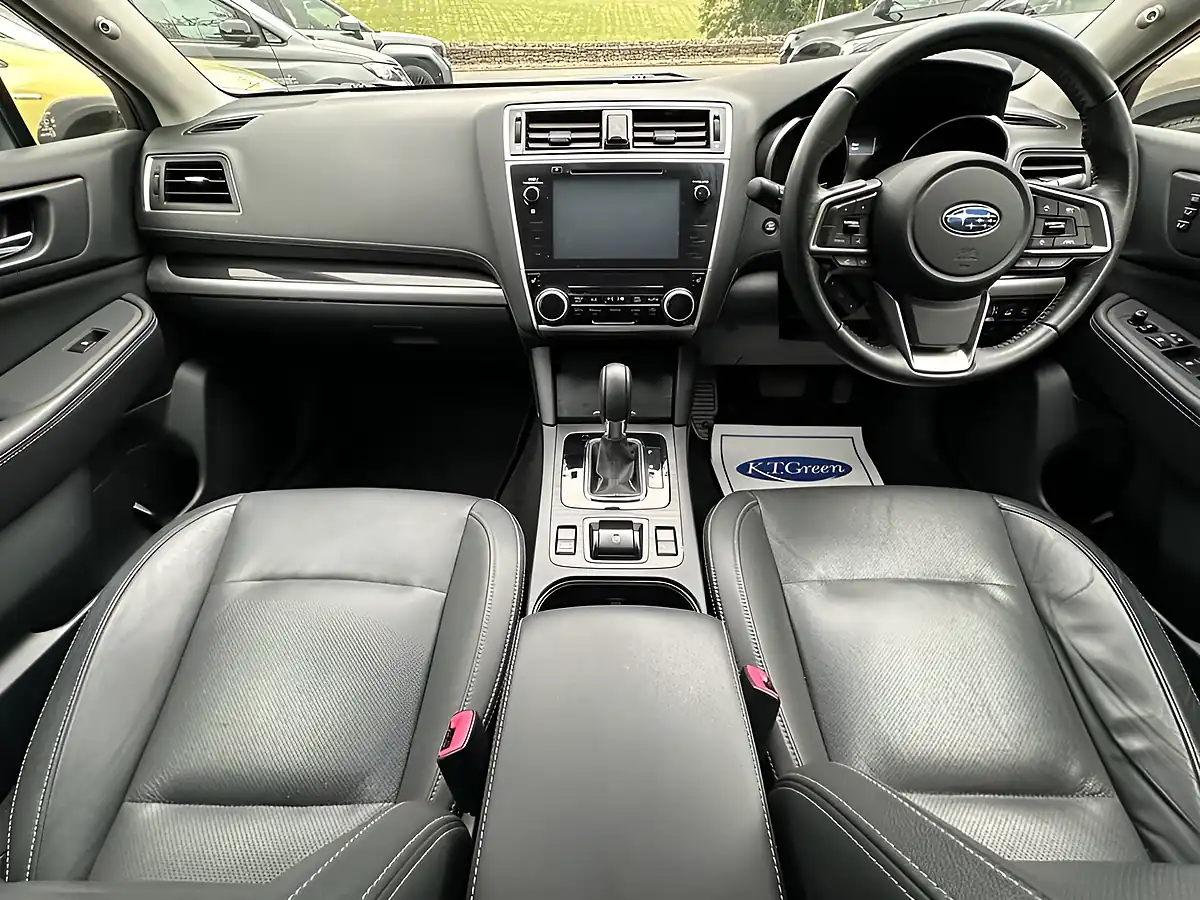 Used 2018 Subaru Outback Se Premium Silver - Interior and Exterior details 9