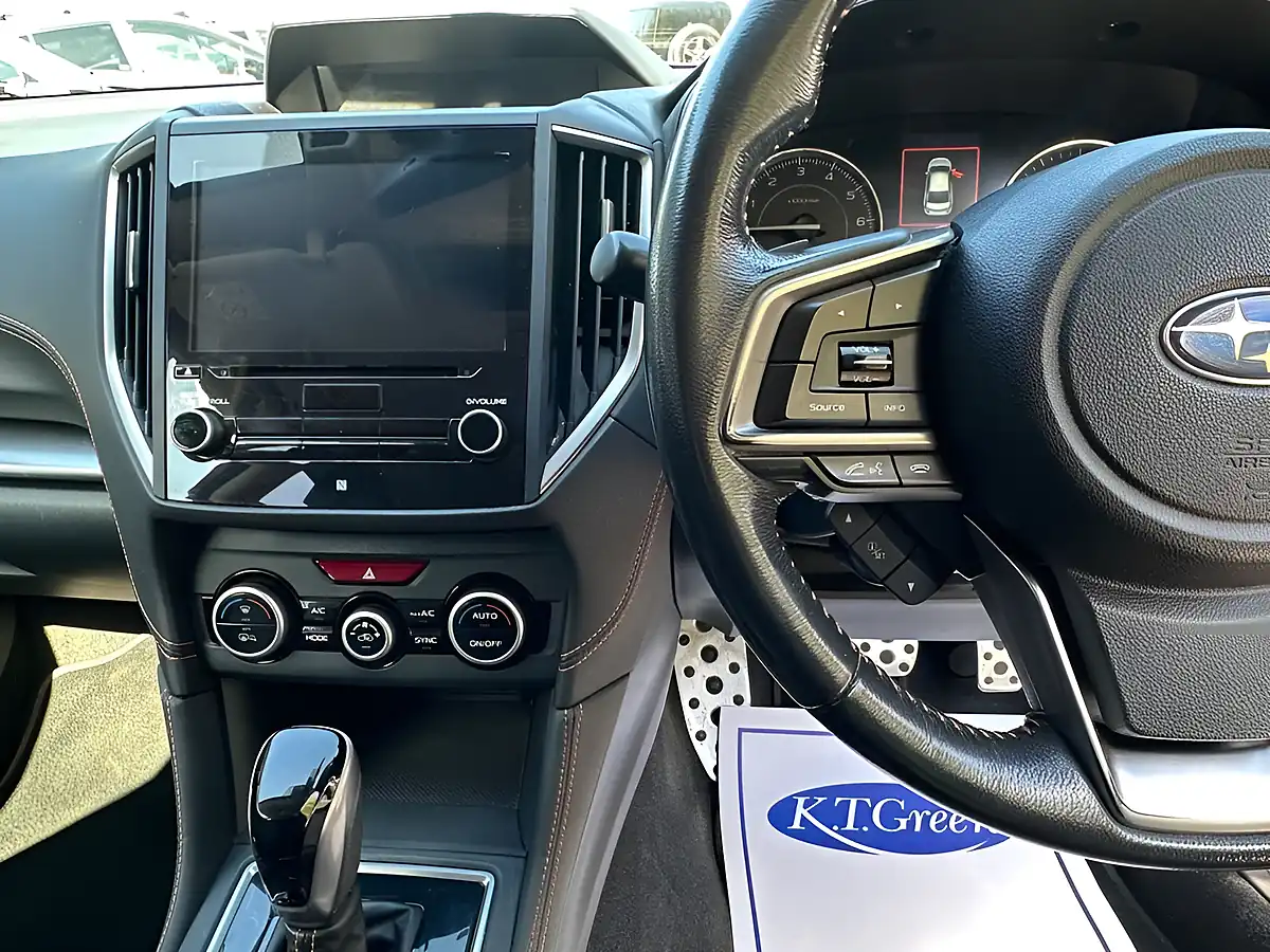 Used 2018 Subaru Xv Se Premium Red - Interior and Exterior details 15