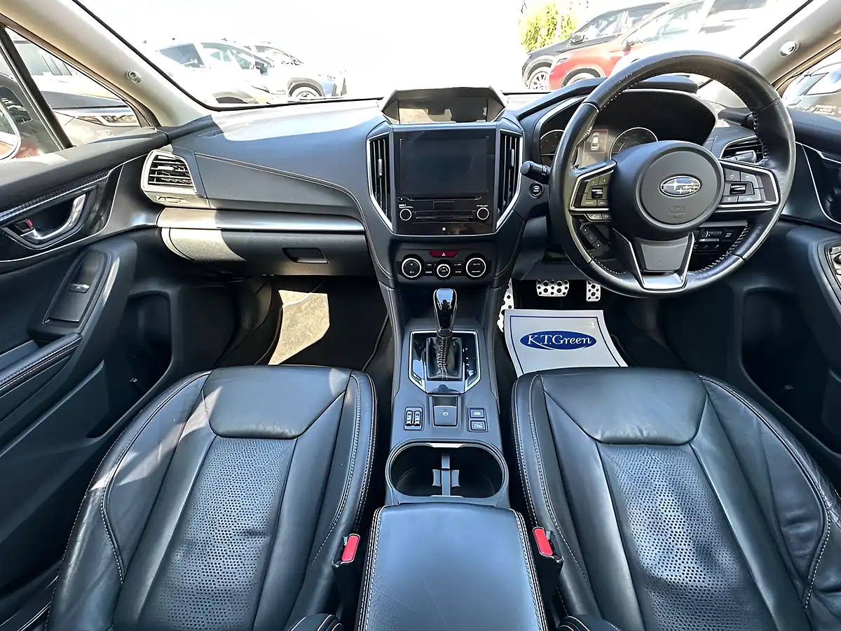 Used 2018 Subaru Xv Se Premium Red - Interior and Exterior details 9