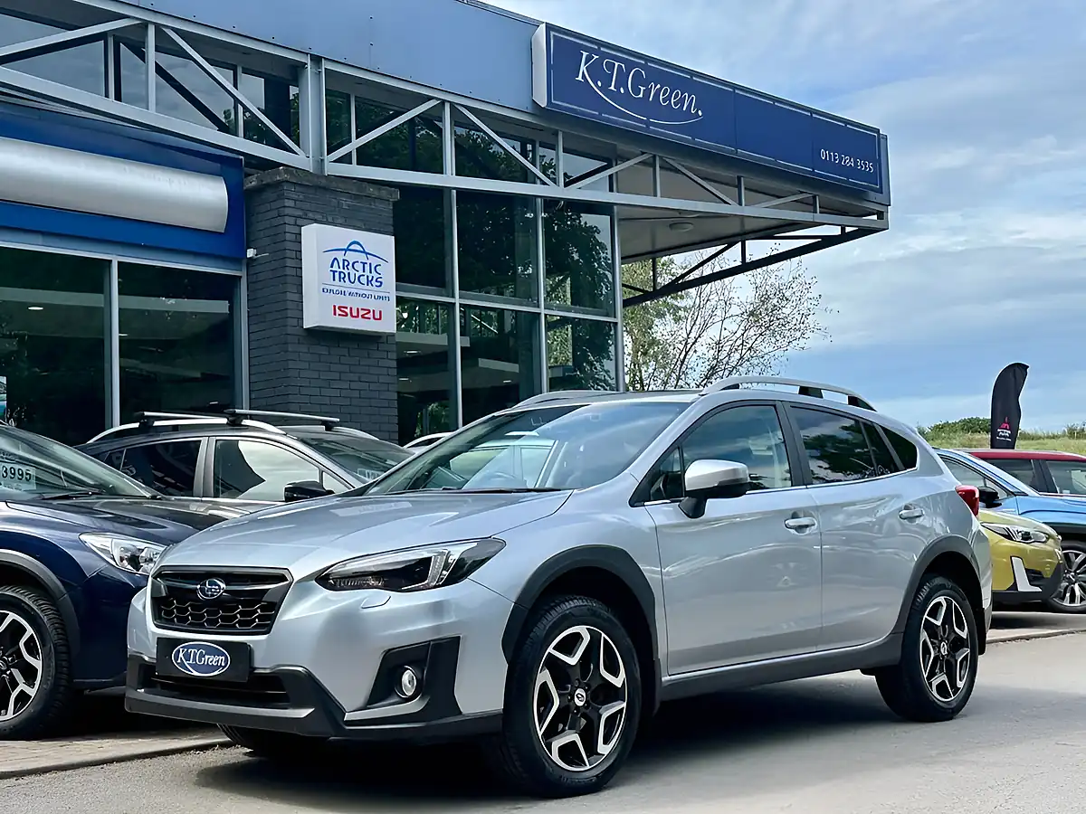Used 2018 Subaru Xv Se Premium Silver - Front View