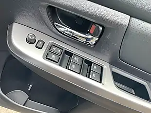 Used 2018 Subaru Xv Se Premium Silver - Interior and Exterior details 17