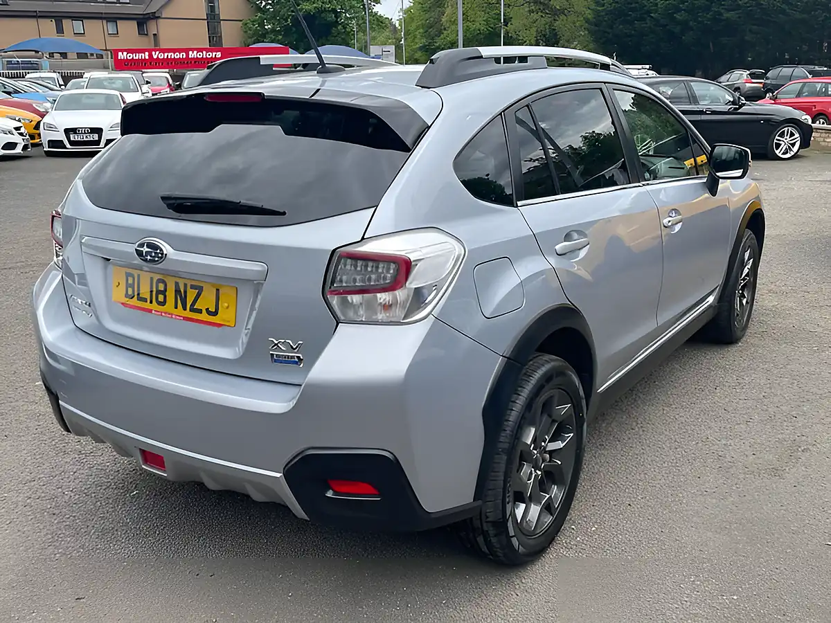 Used 2018 Subaru Xv Se Premium Silver - Interior and Exterior details 8