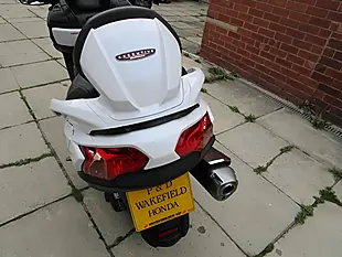 Used 2018 Suzuki AN650 Burgman ZL8 White - Interior and Exterior details 14