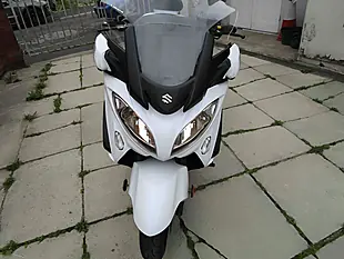 Used 2018 Suzuki AN650 ZL8 Burgman White - Interior and Exterior details 18