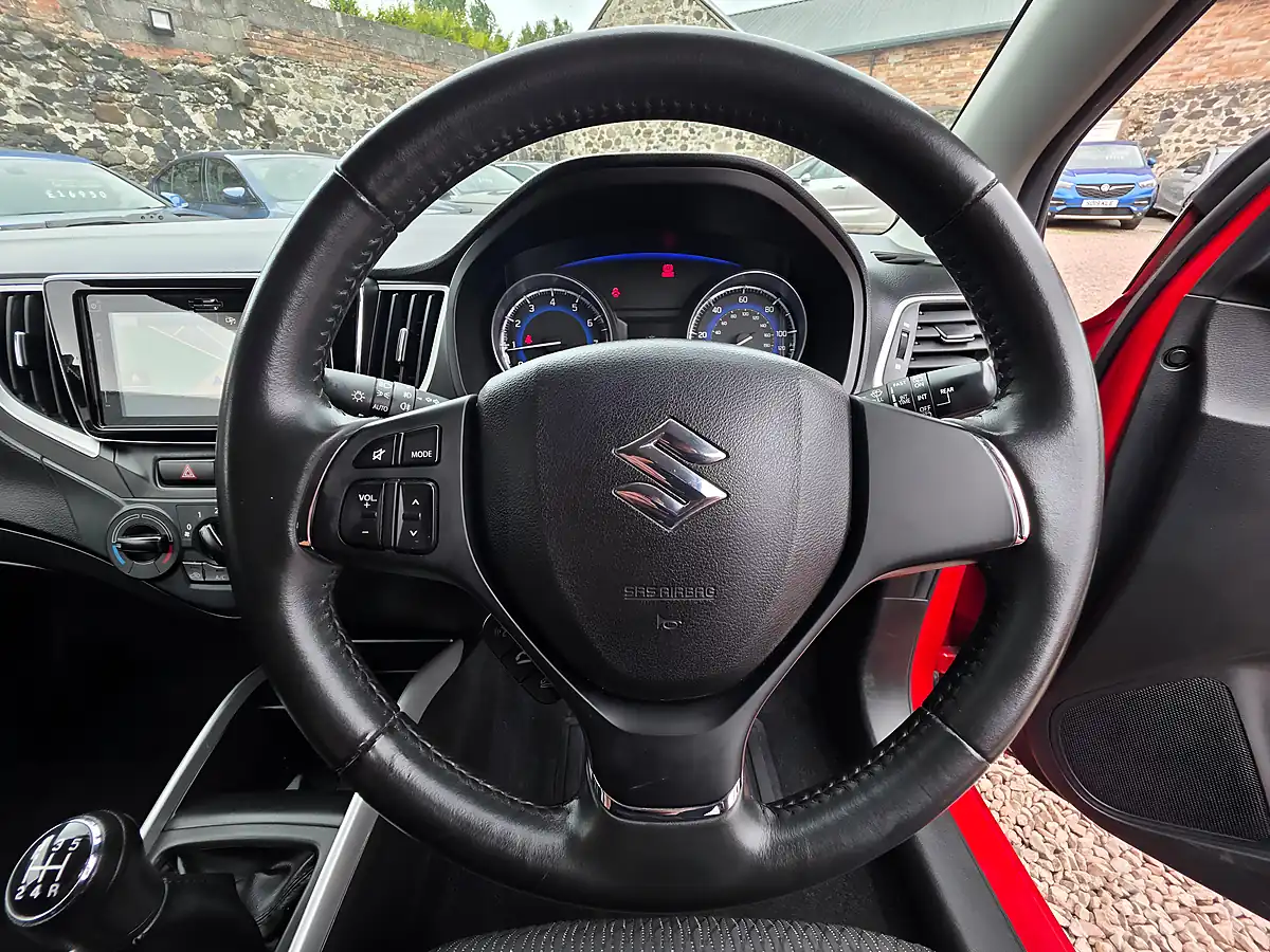 Used 2018 Suzuki Baleno Sz-T Red - Interior and Exterior details 9