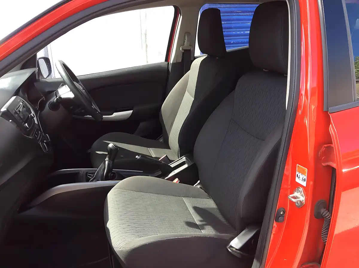 Used 2018 Suzuki Baleno SZ3 Red - Interior and Exterior details 10