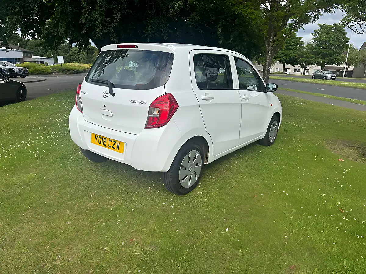 Used 2018 Suzuki Celerio SZ2 White - Interior and Exterior details 4