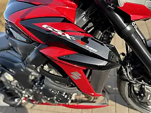 Used 2018 Suzuki Gsx-S 750 AL8 Red/Black - Interior and Exterior details 11