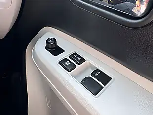 Used 2018 Suzuki Ignis Sz-T Black - Interior and Exterior details 20