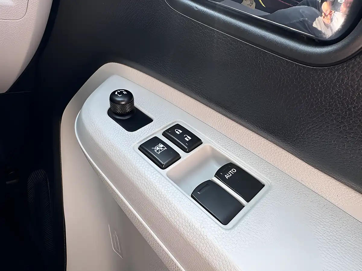 Used 2018 Suzuki Ignis Sz-T Black - Interior and Exterior details 20