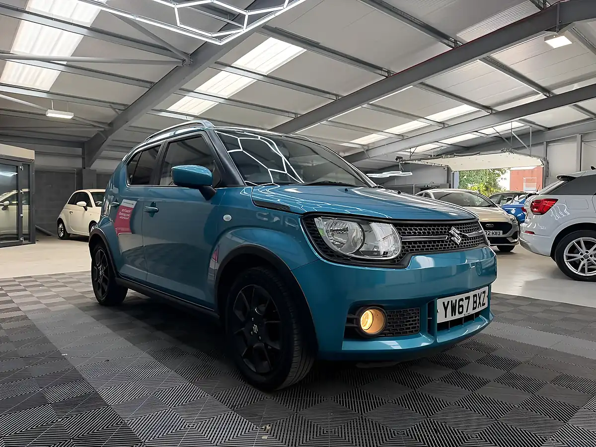 Used 2018 Suzuki Ignis Sz-T Blue - Interior and Exterior details 2