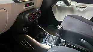 Used 2018 Suzuki Ignis Sz-T Blue - Interior and Exterior details 11