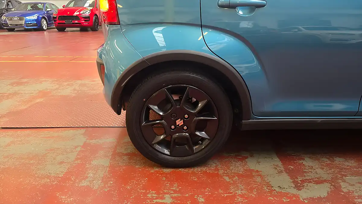 Used 2018 Suzuki Ignis Sz-T Blue - Interior and Exterior details 19