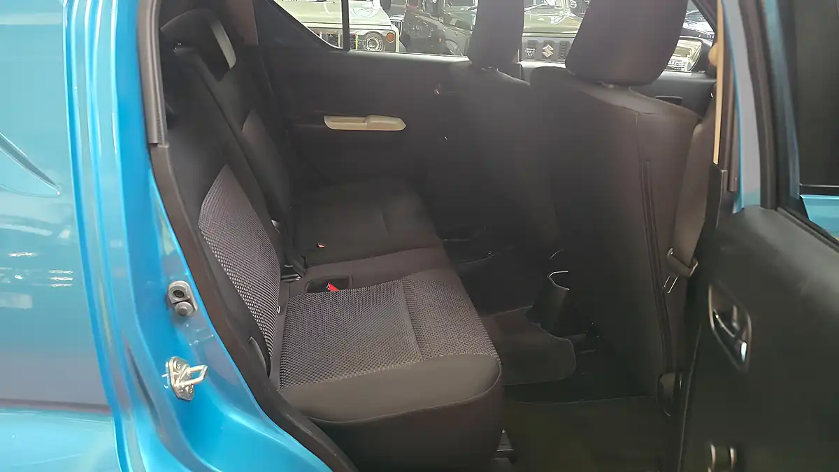 Used 2018 Suzuki Ignis Sz-T Blue - Interior and Exterior details 5