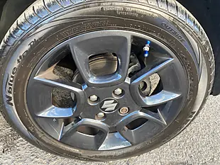 Used 2018 Suzuki Ignis Sz-T Blue - Interior and Exterior details 4