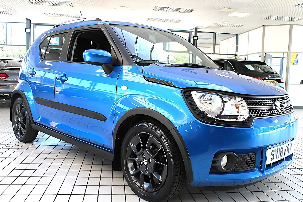 Used 2018 Suzuki Ignis Sz-T Blue - Interior and Exterior details 10