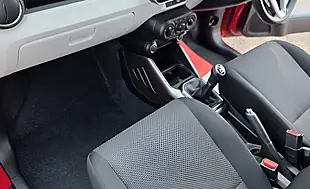 Used 2018 Suzuki Ignis Sz-T Flame Red - Interior and Exterior details 20