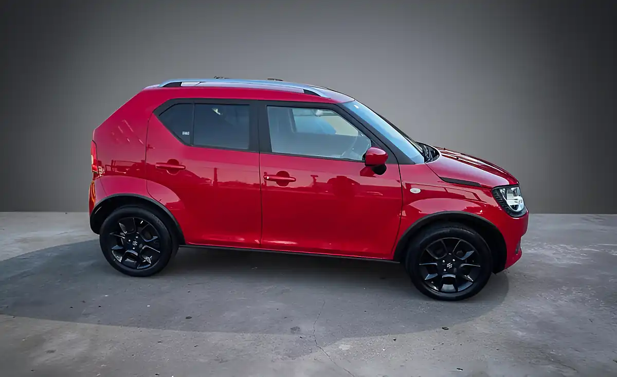 Used 2018 Suzuki Ignis Sz-T Flame Red - Interior and Exterior details 9