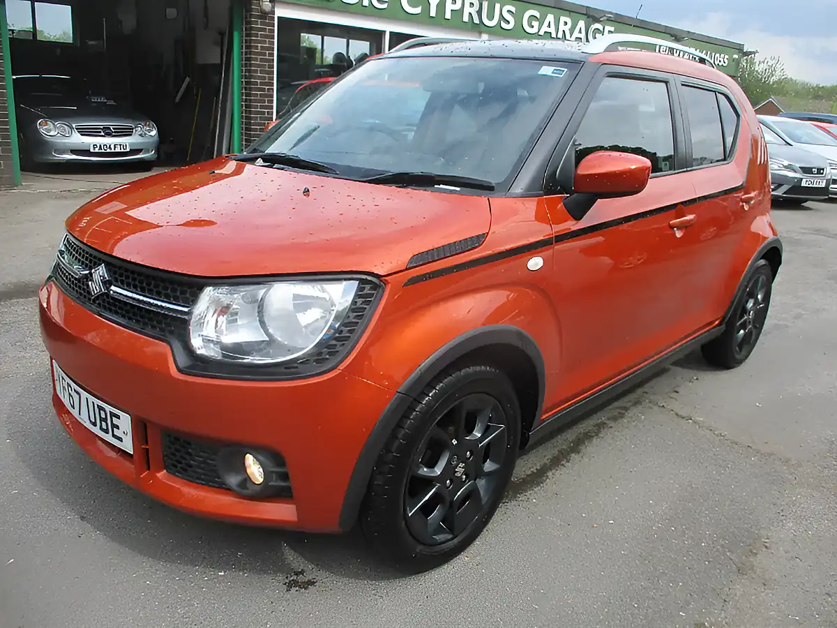 Used 2018 Suzuki Ignis Sz-T Orange - Front View