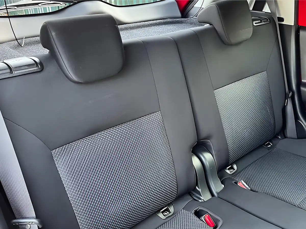 Used 2018 Suzuki Ignis Sz-T Red - Interior and Exterior details 16