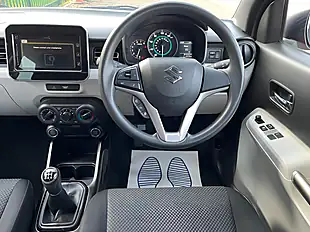 Used 2018 Suzuki Ignis Sz-T Red - Interior and Exterior details 17