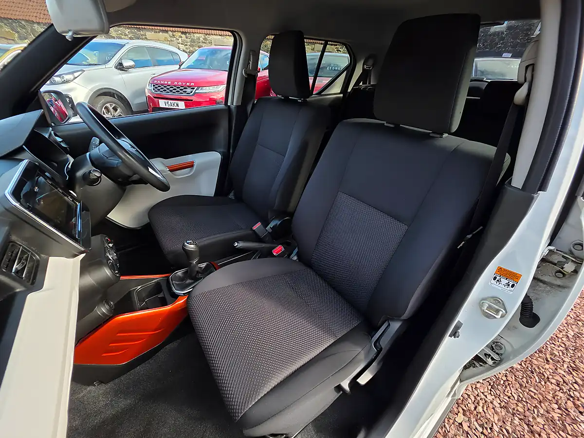 Used 2018 Suzuki Ignis Sz-T White - Interior and Exterior details 10