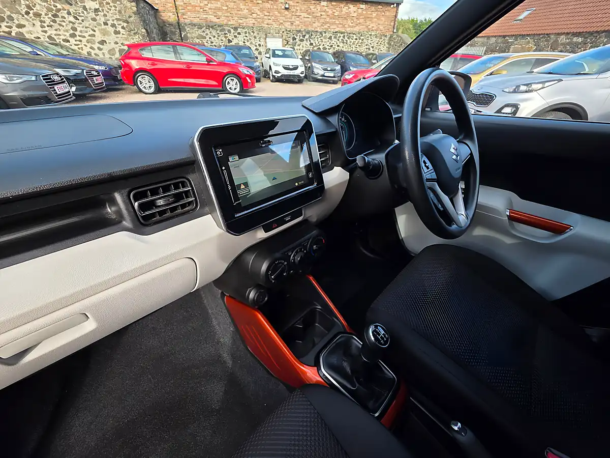 Used 2018 Suzuki Ignis Sz-T White - Interior and Exterior details 11