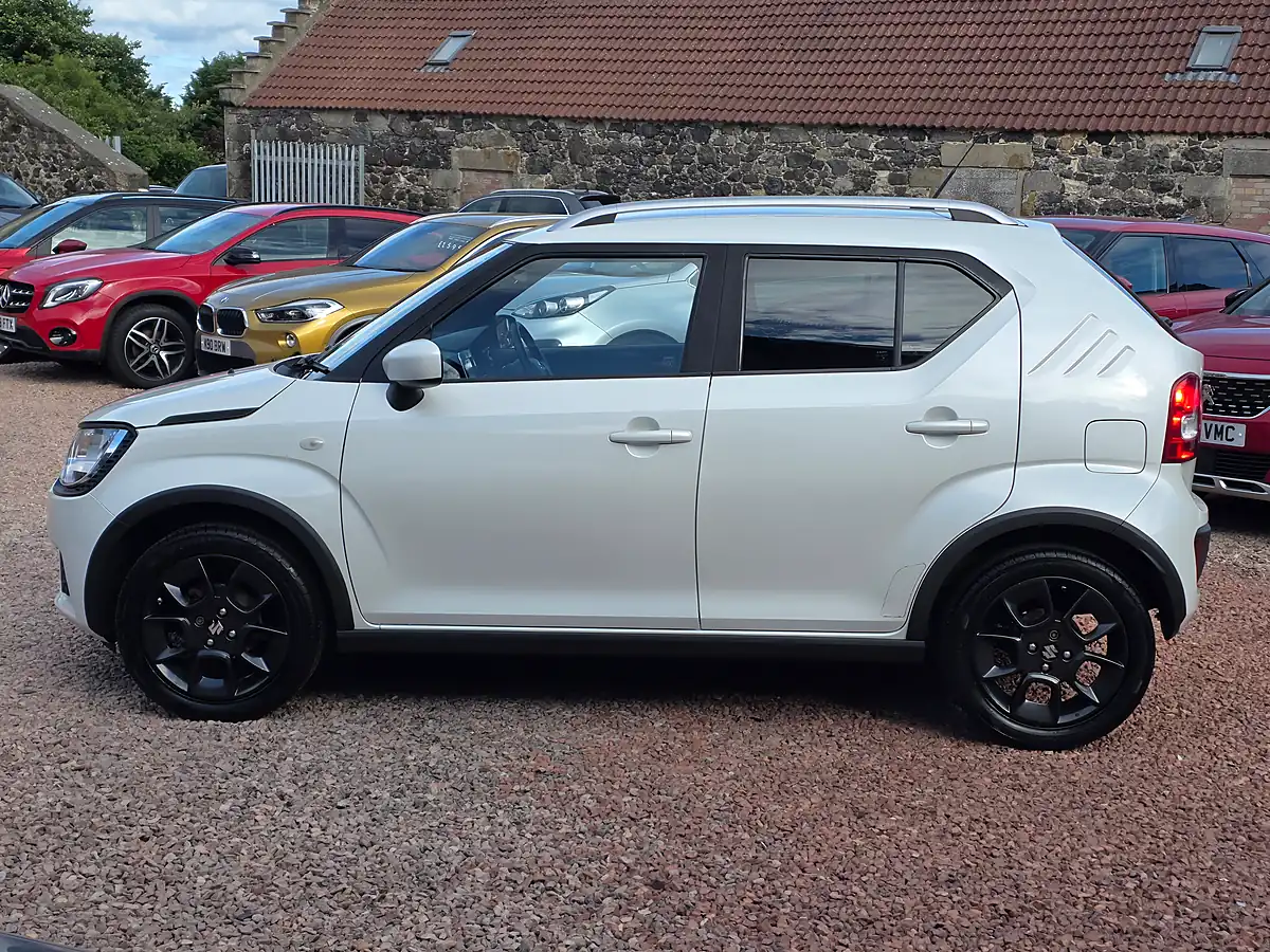 Used 2018 Suzuki Ignis Sz-T White - Interior and Exterior details 14