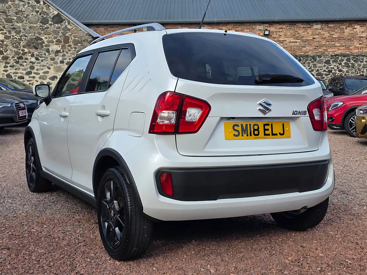Used 2018 Suzuki Ignis Sz-T White - Interior and Exterior details 15