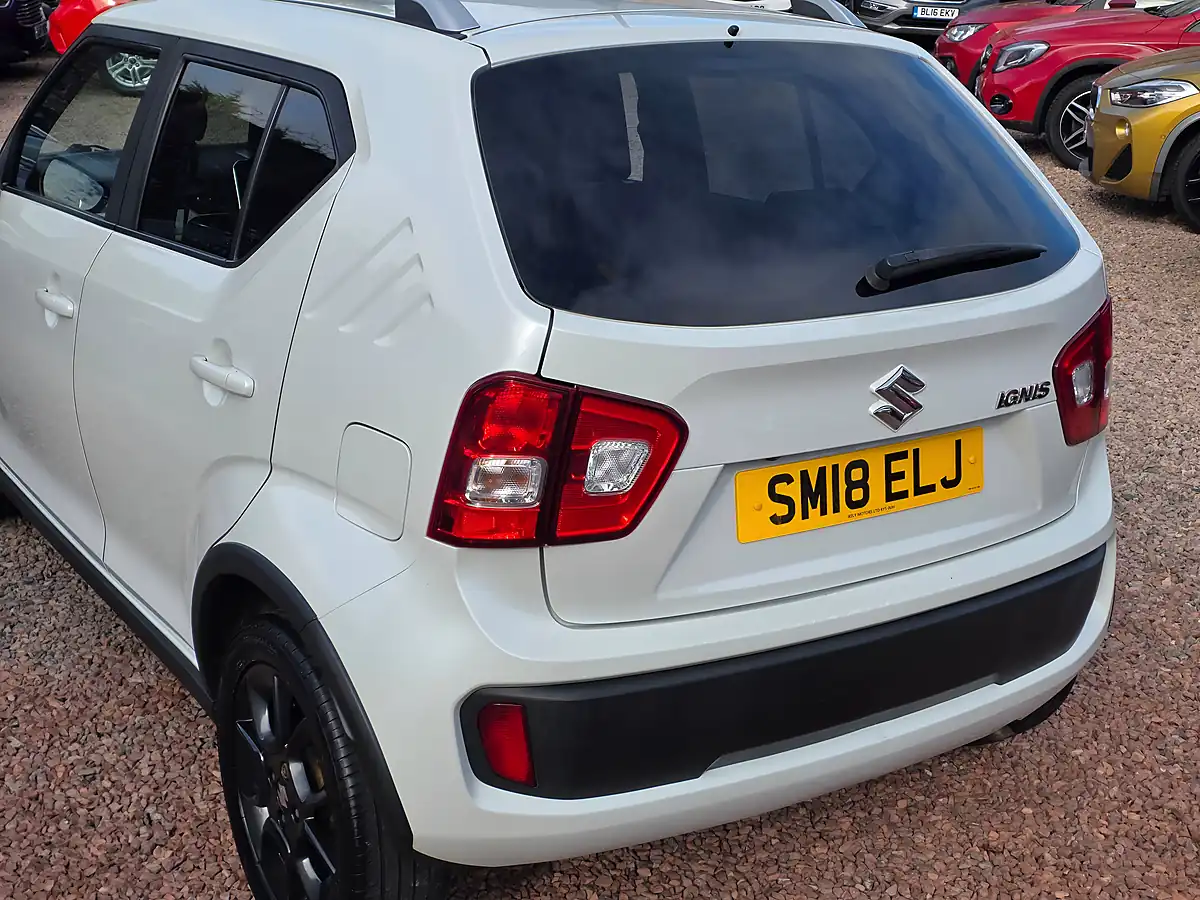Used 2018 Suzuki Ignis Sz-T White - Interior and Exterior details 16