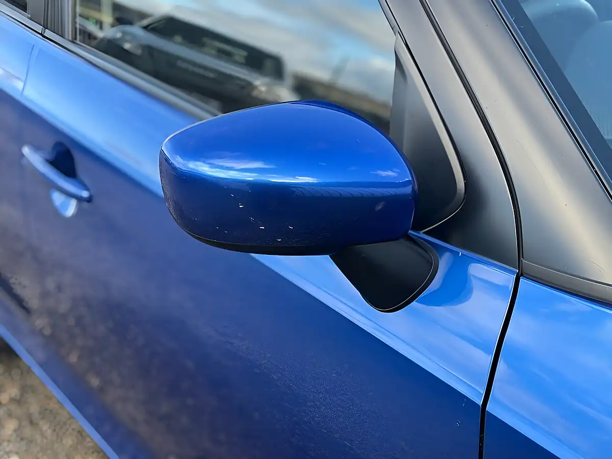 Used 2018 Suzuki Ignis SZ3 Blue - Interior and Exterior details 10