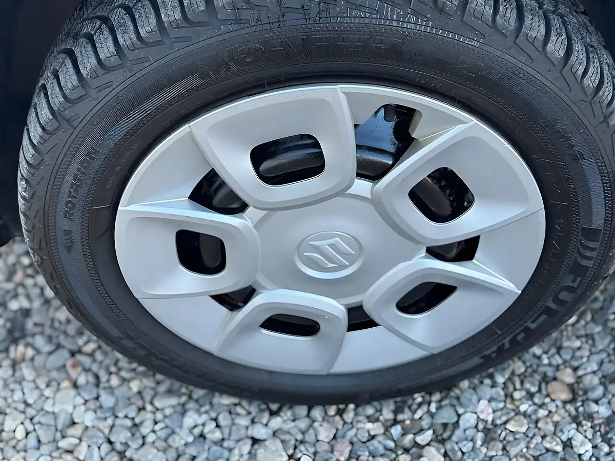 Used 2018 Suzuki Ignis SZ3 Blue - Interior and Exterior details 13