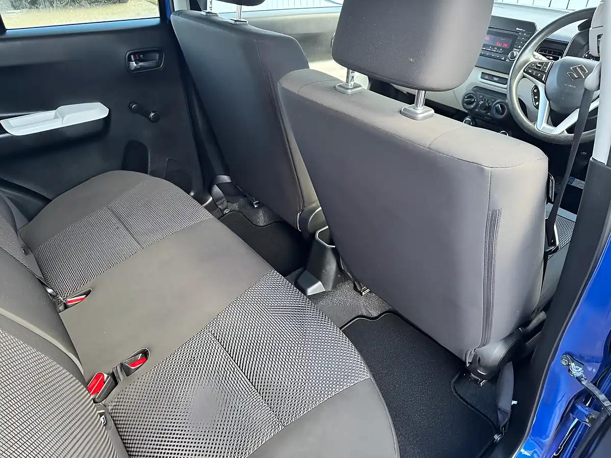 Used 2018 Suzuki Ignis SZ3 Blue - Interior and Exterior details 17