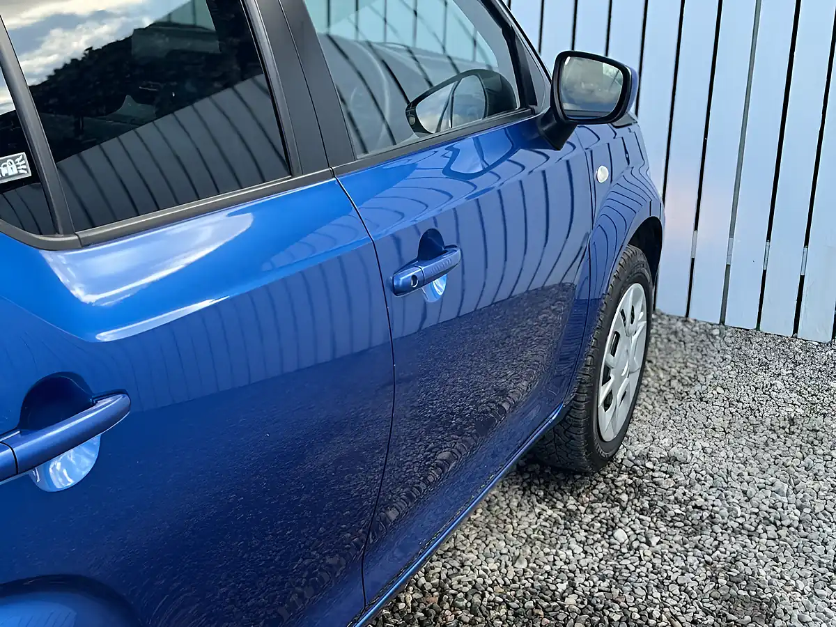 Used 2018 Suzuki Ignis SZ3 Blue - Interior and Exterior details 9
