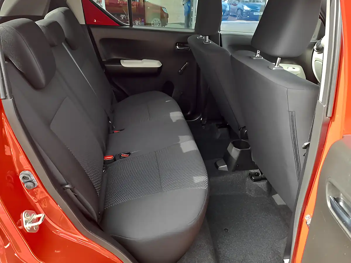 Used 2018 Suzuki Ignis SZ3 Red/Black - Interior and Exterior details 10
