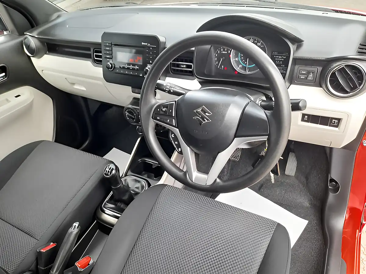 Used 2018 Suzuki Ignis SZ3 Red/Black - Interior and Exterior details 14