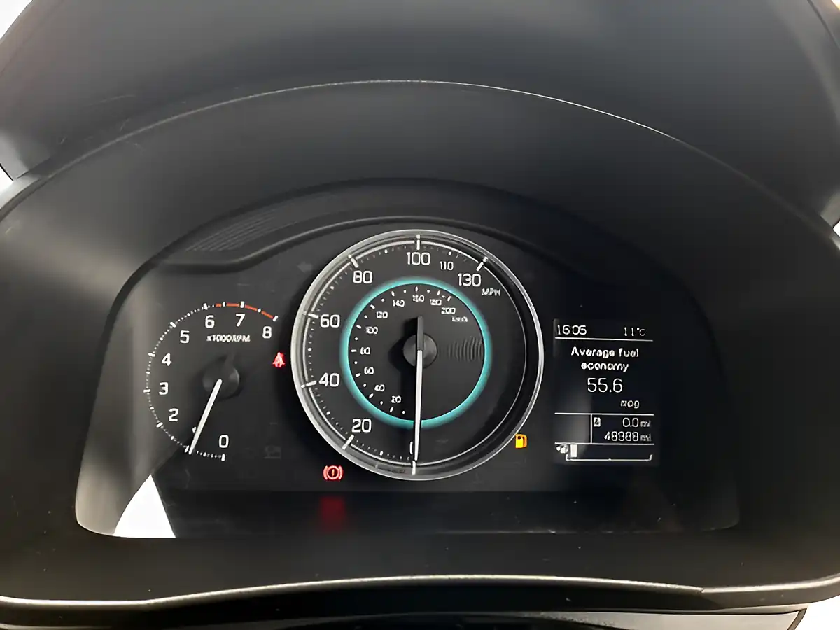 Used 2018 Suzuki Ignis SZ3 Red/Black - Interior and Exterior details 17