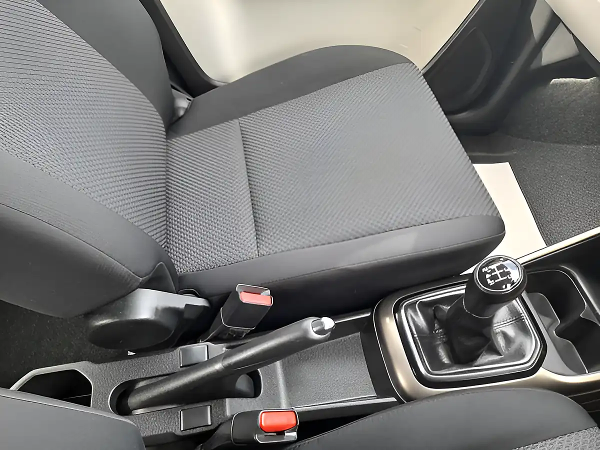 Used 2018 Suzuki Ignis SZ3 Red/Black - Interior and Exterior details 20