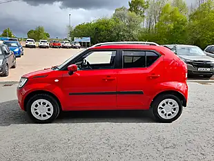 Used 2018 Suzuki Ignis SZ3 Red/Black - Interior and Exterior details 4
