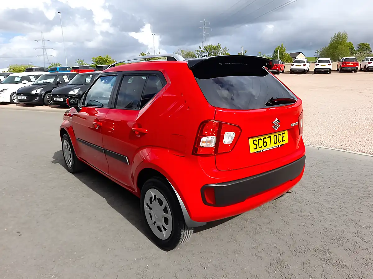 Used 2018 Suzuki Ignis SZ3 Red/Black - Interior and Exterior details 5