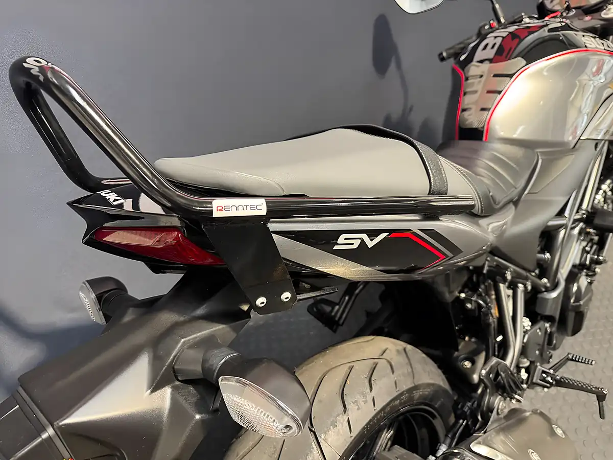 Used 2018 Suzuki SV650 X - Interior and Exterior details 11